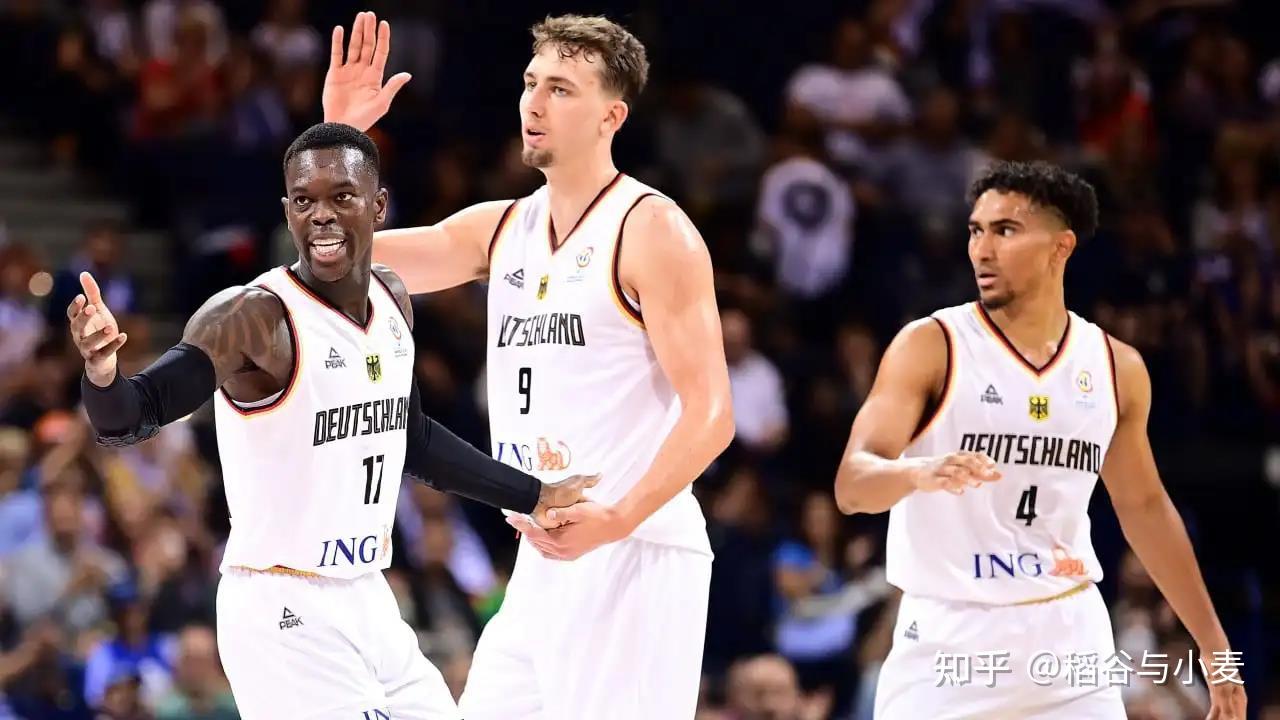 更是对羽毛 更是对羽毛