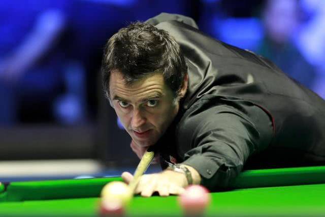 驚訝不已 驚訝不已